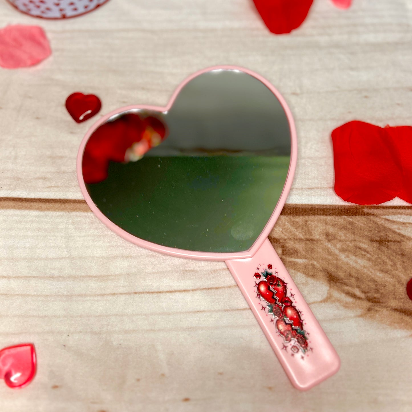 Betty Heartbreaker Mirror